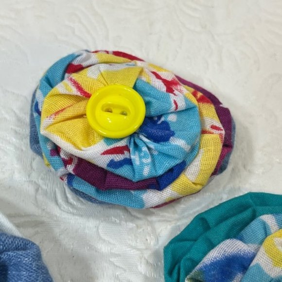 Set of 4 Handmade Fabric Flower Unique Magnets Fridge Office Locker NEW 2.5" - Picture 4 of 8